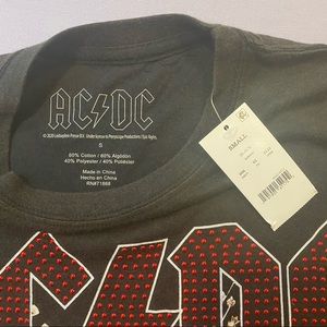 Tops | Acdc Graphic Band Tee | Poshmark